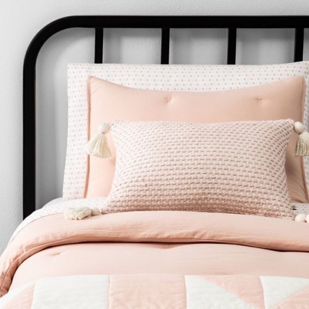 ✨3xHP✨Throw Pillow Pink / Sour Cream with Tassel✨